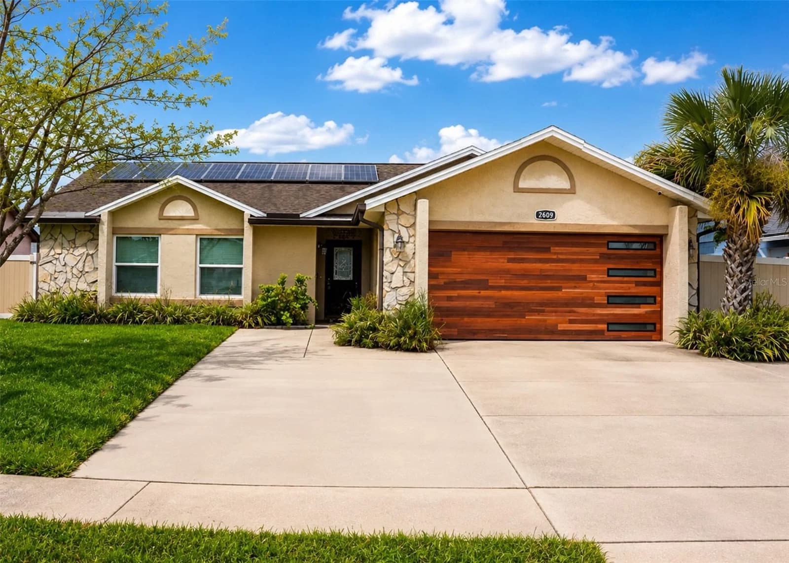 2609 MILL RUN, Kissimmee, FL 34744