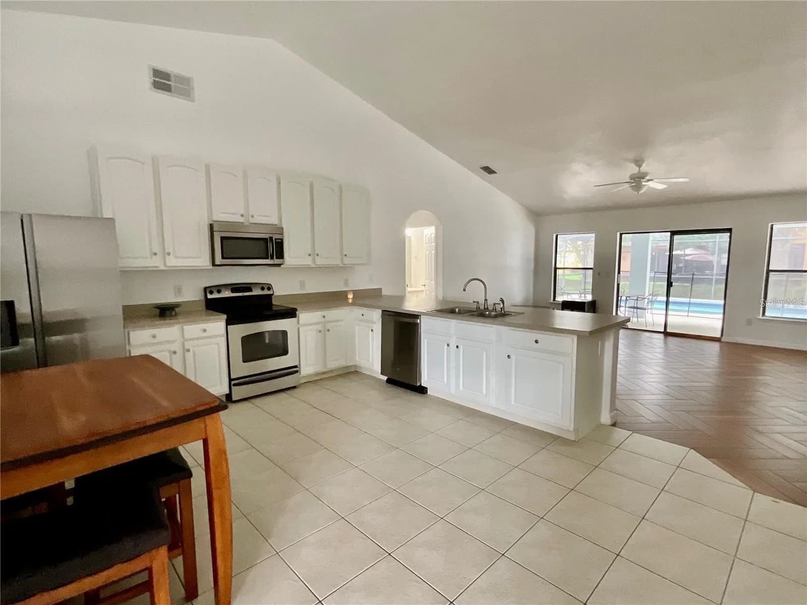 511 COVENTRY 5