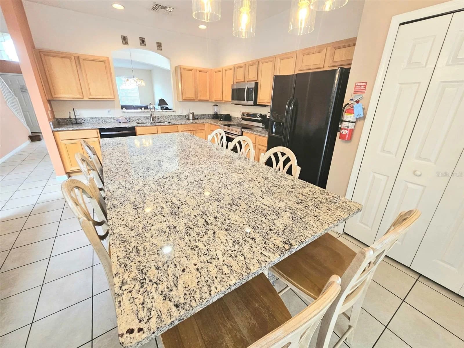207 HIDEAWAY BEACH 5
