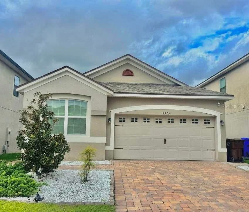 2515 NOUVEAU, Kissimmee, FL 34741