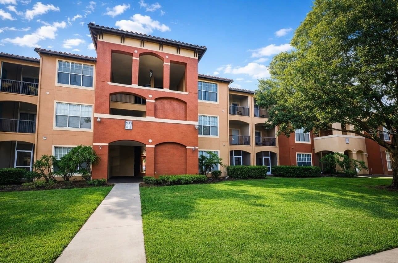 5524 METROWEST, Orlando, FL 32811