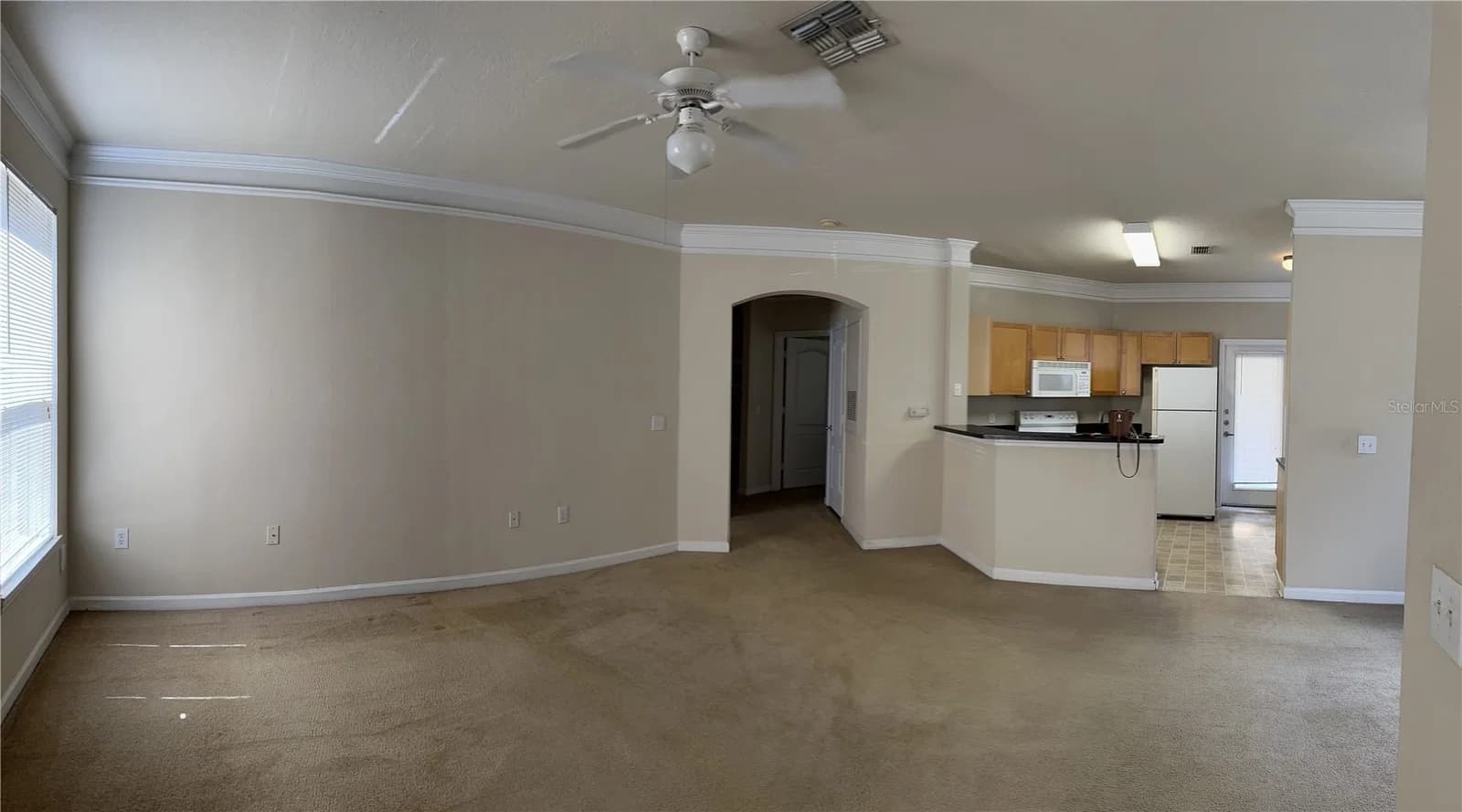 8855 VILLA VIEW 4