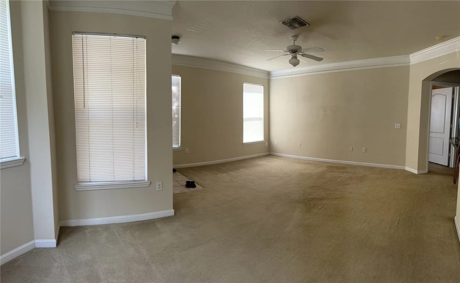 8855 VILLA VIEW 5