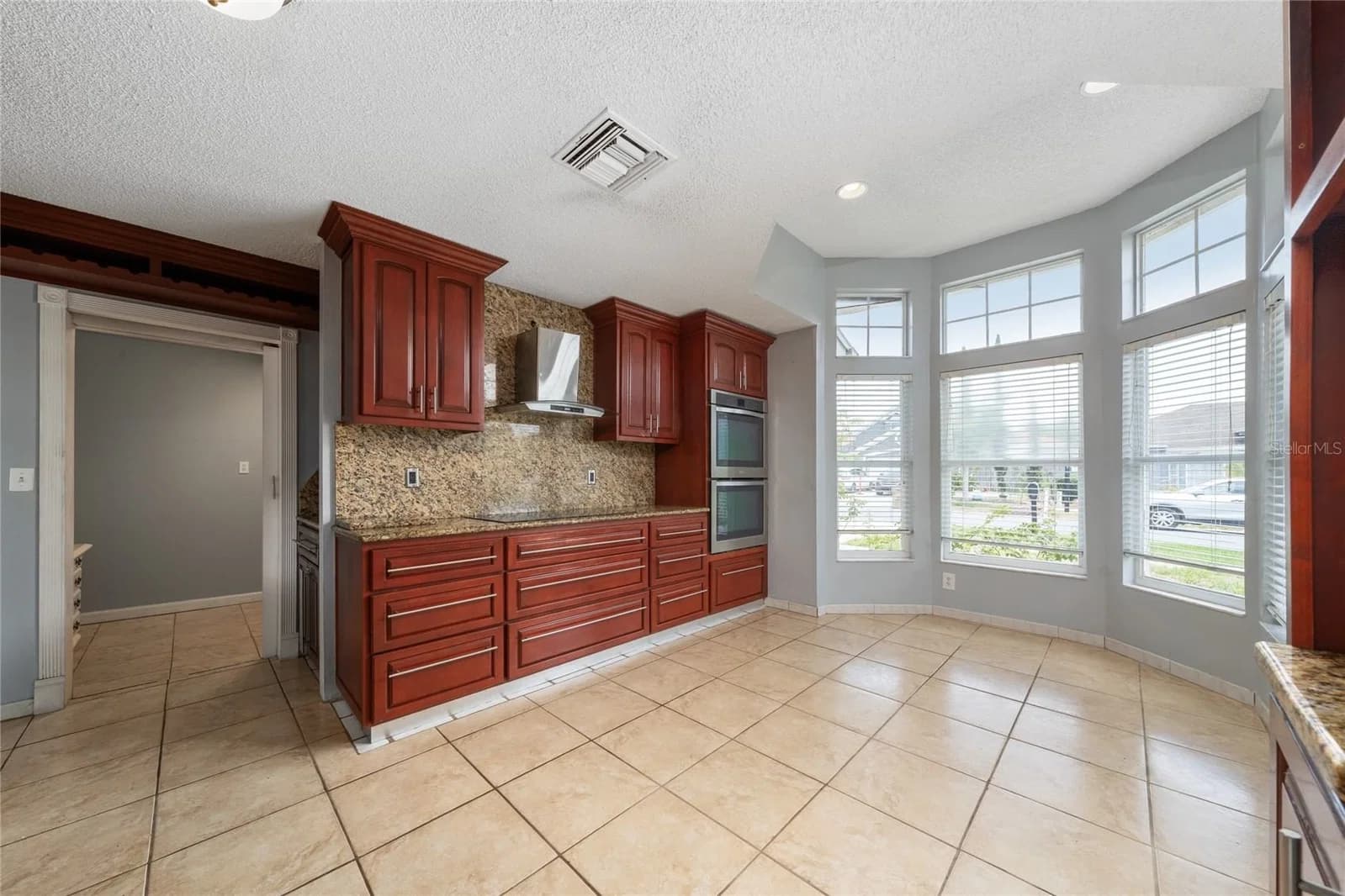 8810 KENSINGTON, Kissimmee, FL 34747 3