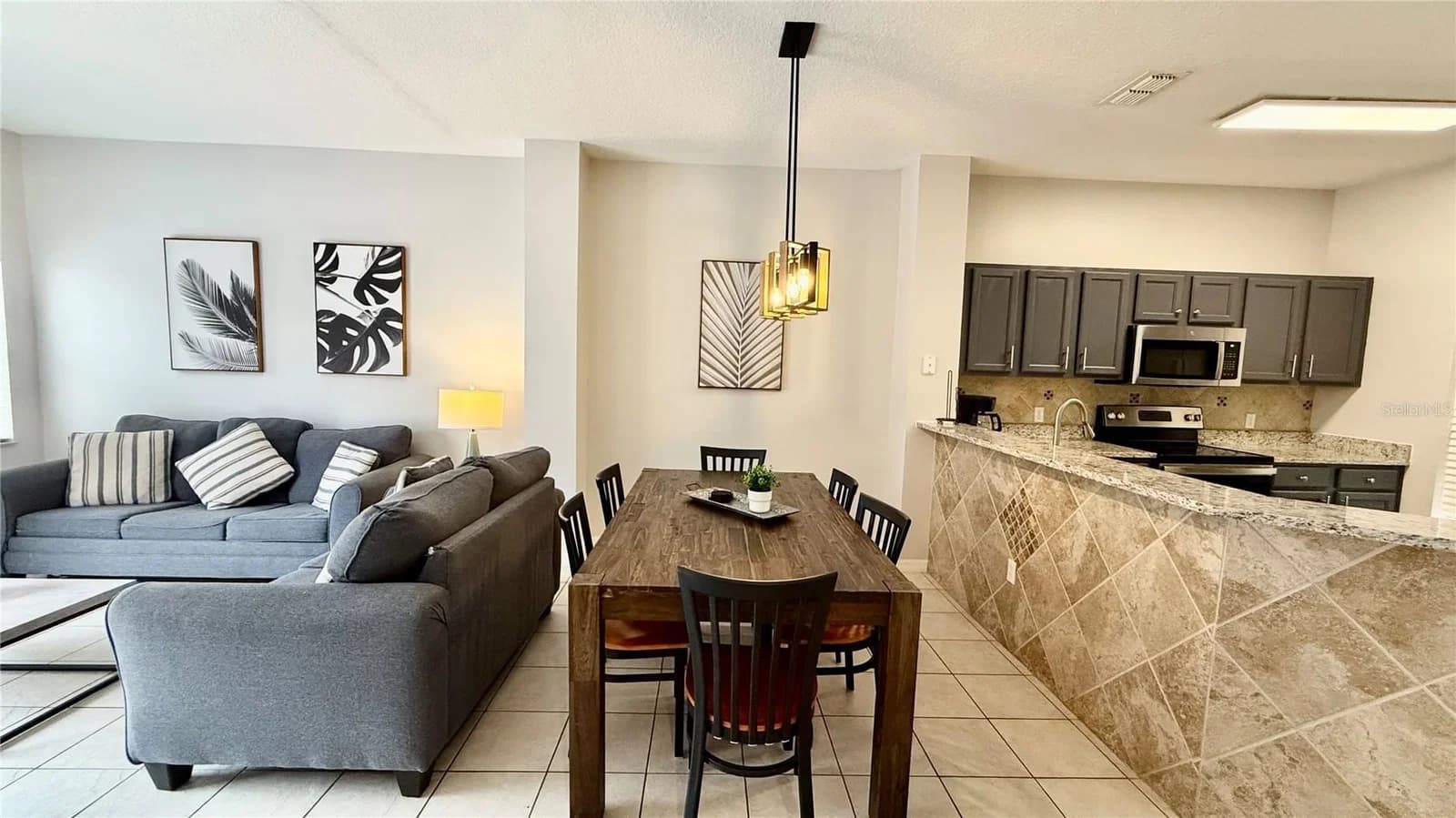 8517 BAY LILLY 5