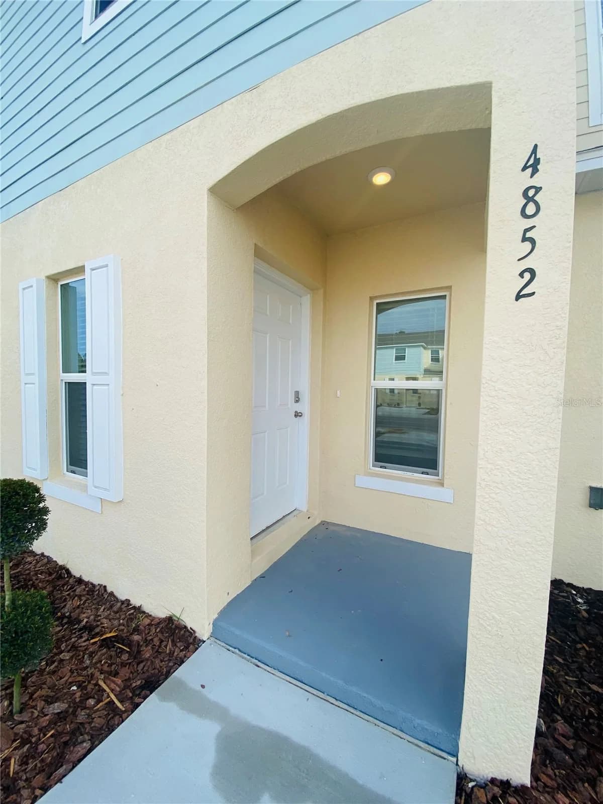 4852 CORAL CASTLE 4