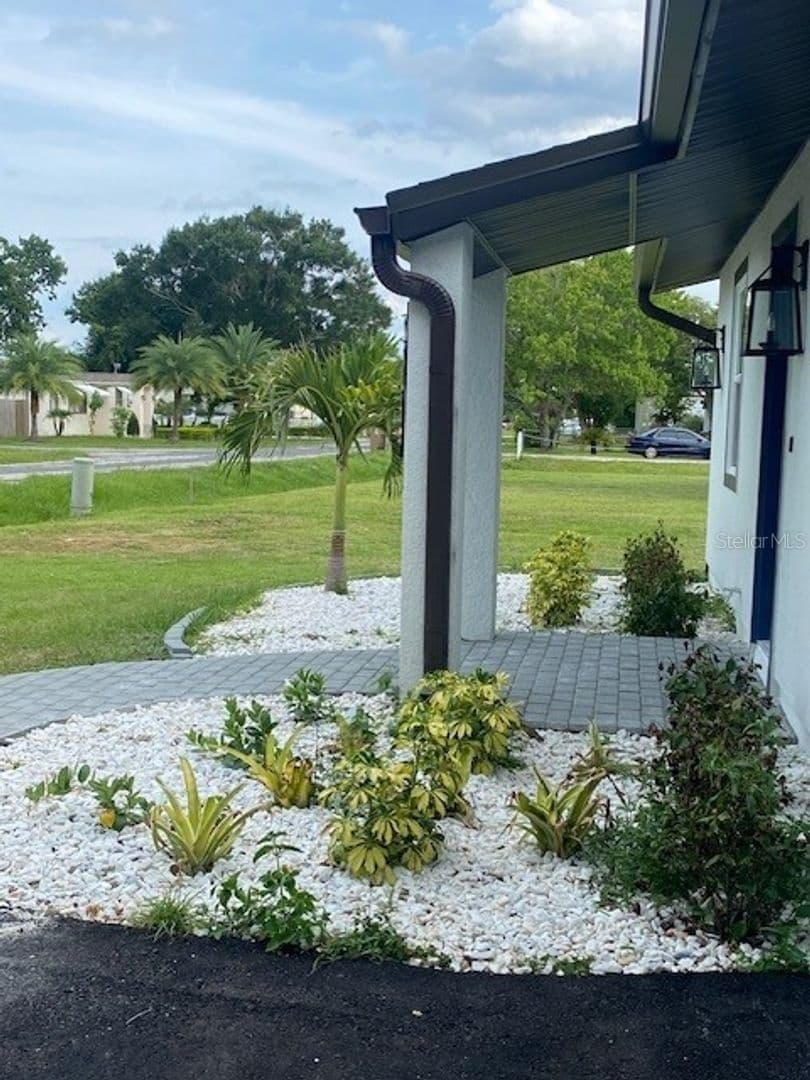 2726 MIAMI 2