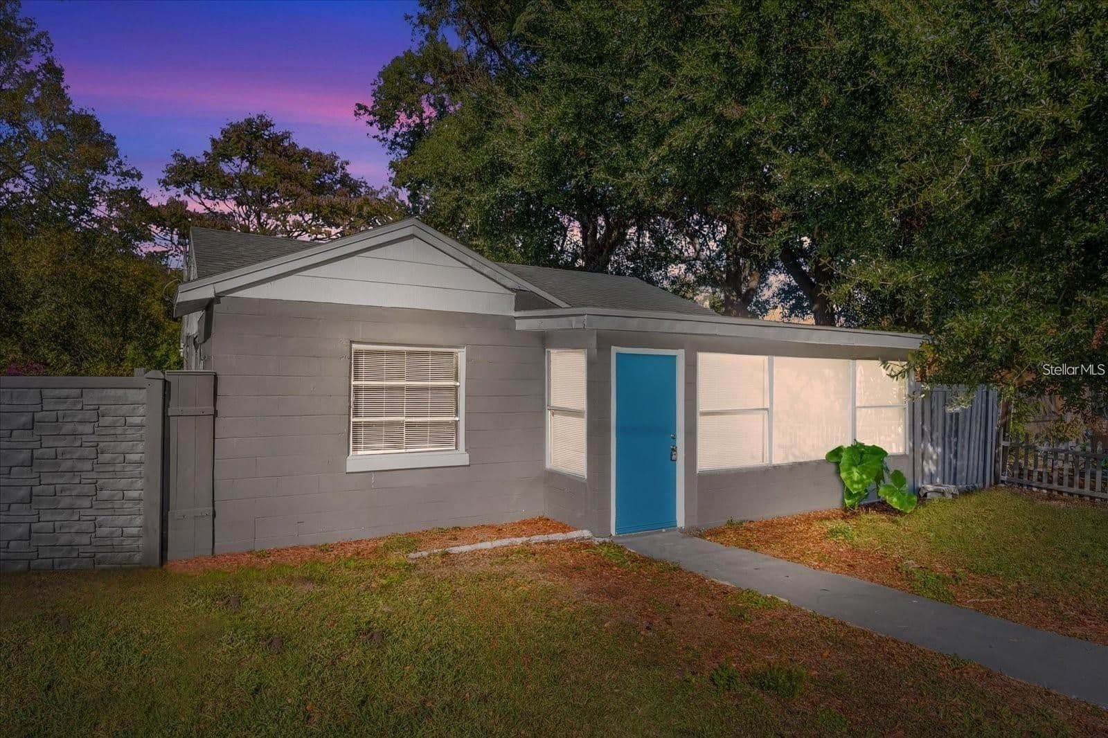 907 COLUMBIA, Orlando, FL 32805