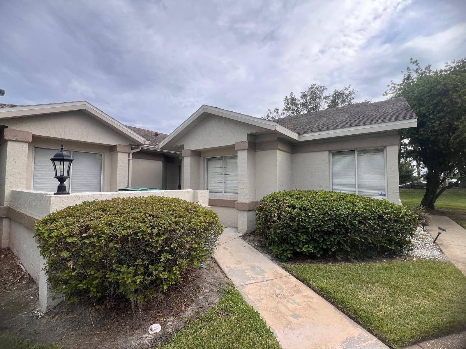 535 AZINGER, Orlando, FL 32824 3