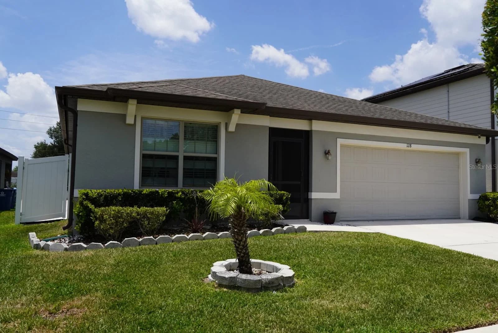 128 CITRUS ISLE 3