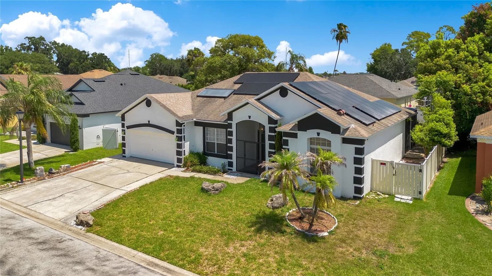 216 BOXWOOD 4