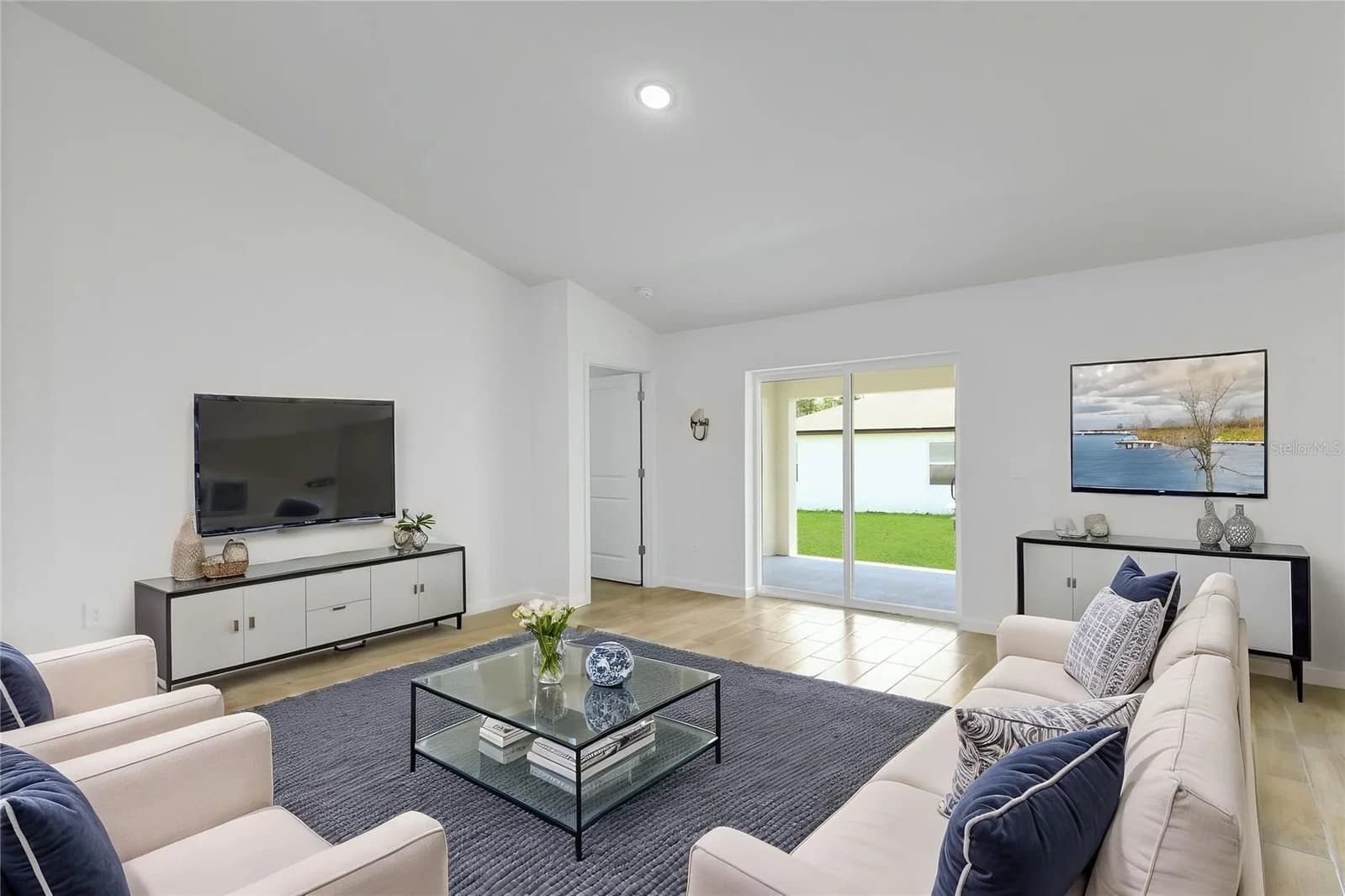 224 GLADIOLA 5