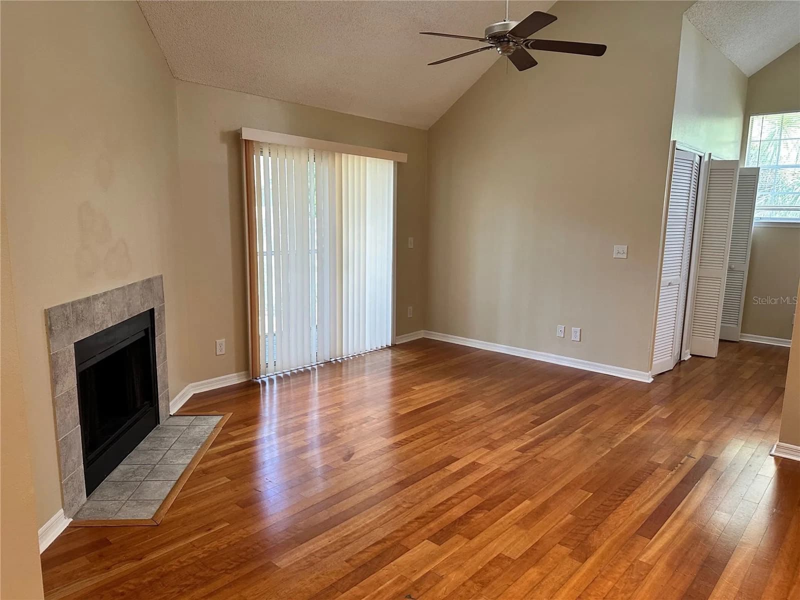 6052 WESTGATE 5