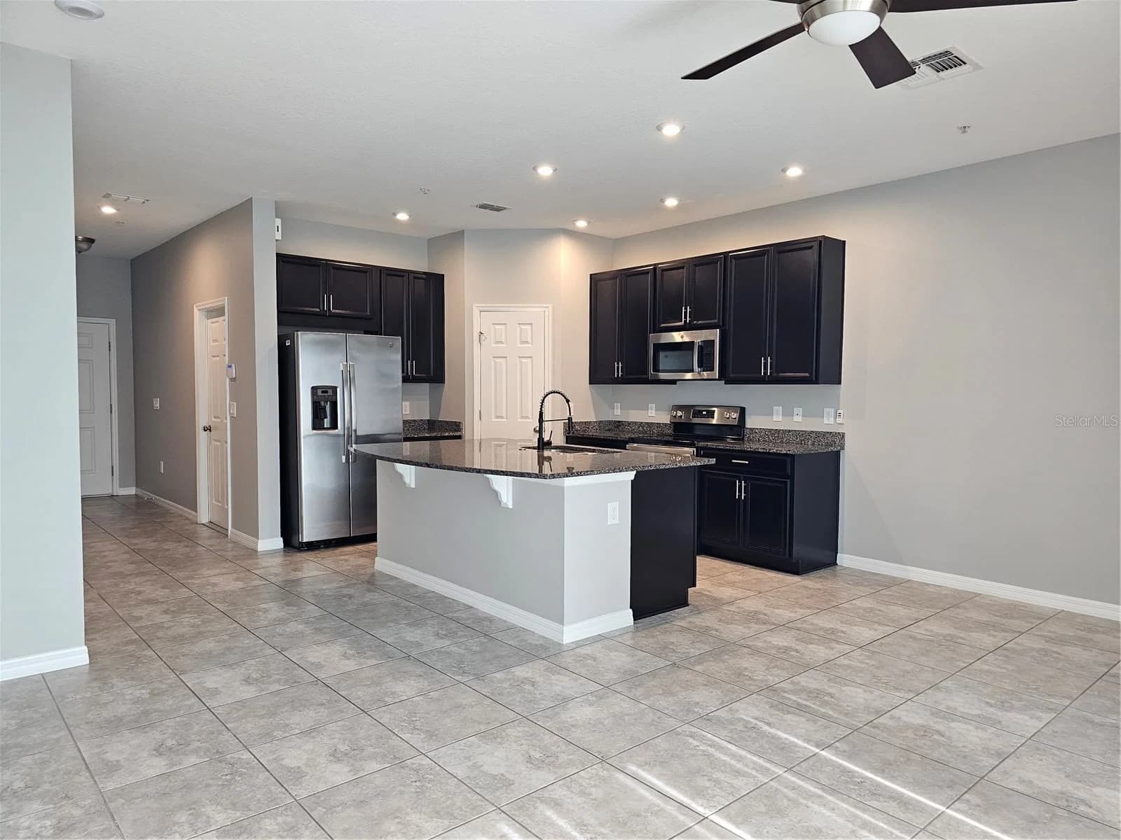 10548 SALT GROVE ST, Orlando, FL 32824 2