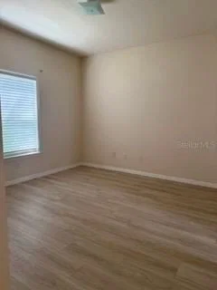 3707 CONROY 5