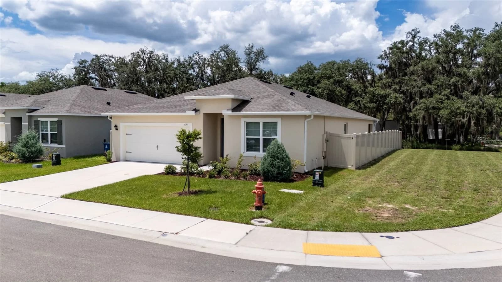 698 PARK PLACE 4