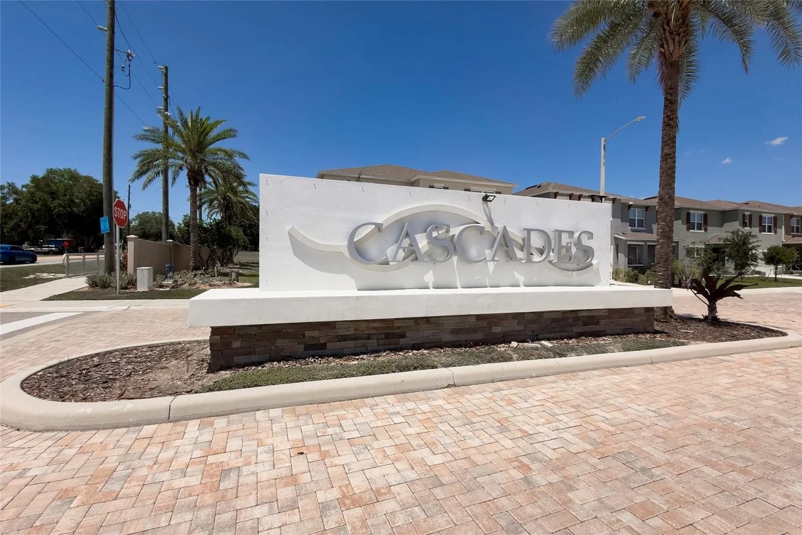 698 PARK PLACE 2