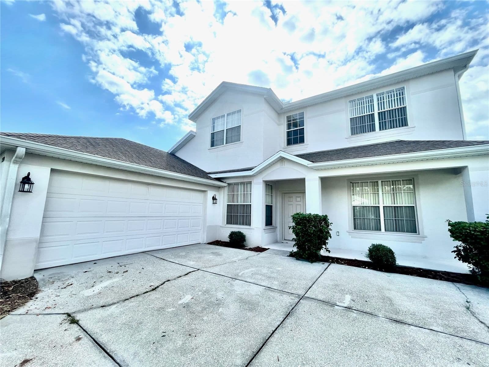 2370 HINSDALE 4
