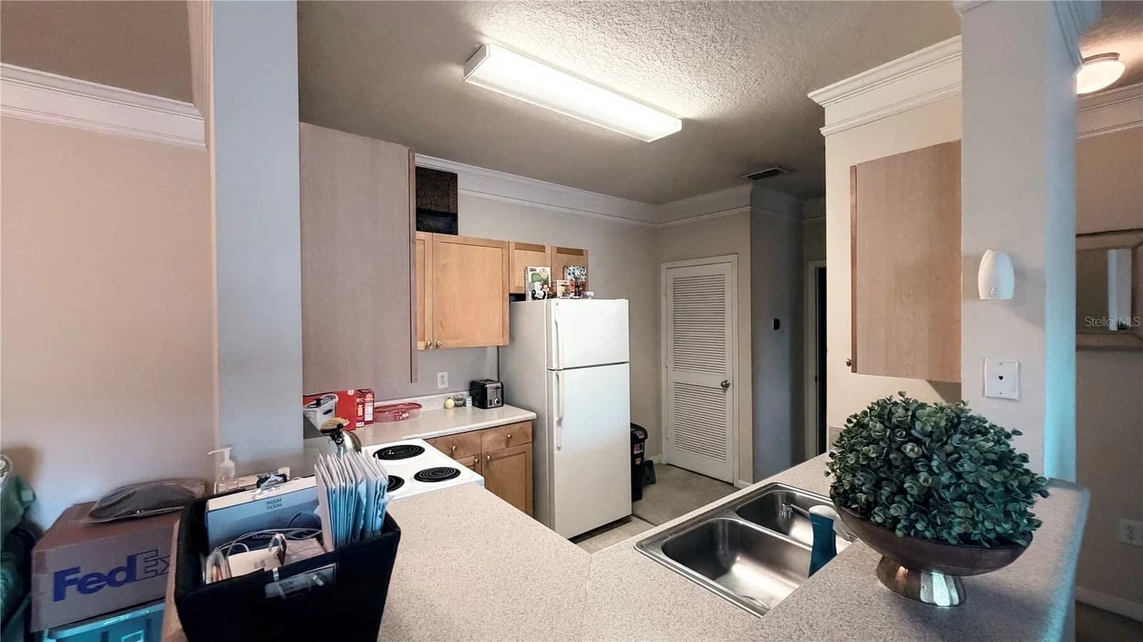 8849 VILLA VIEW 5