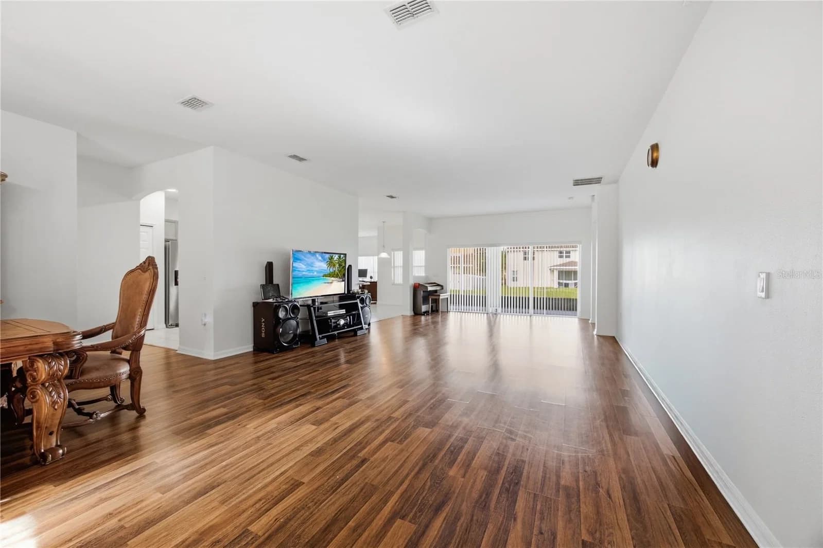 3905 BOWFIN 4