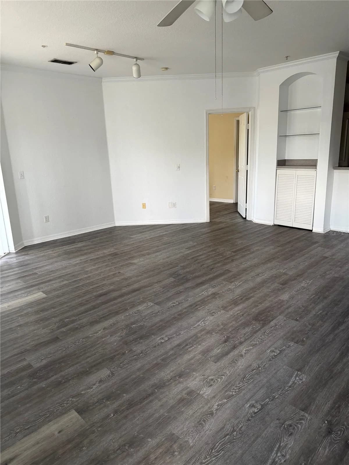 2740 MAITLAND CROSSING 5
