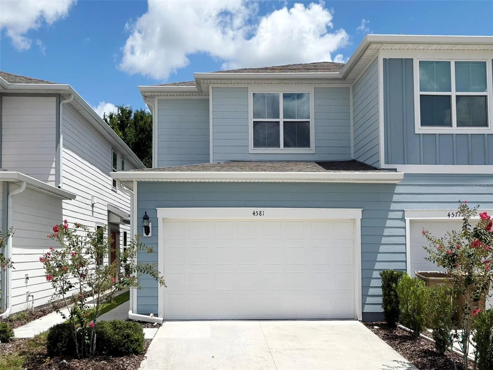 4581 SPARKLING SHELL AVE 2