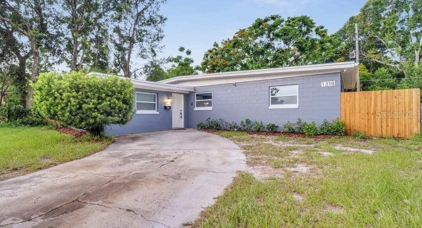 1318 TERRE CIA, Orlando, FL 32807 2