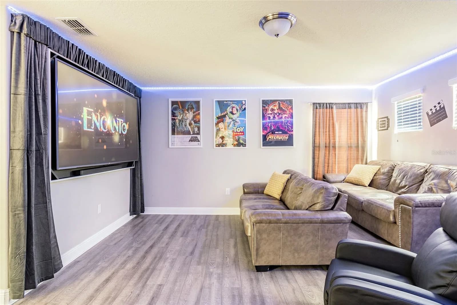5352 OAKBOURNE 4