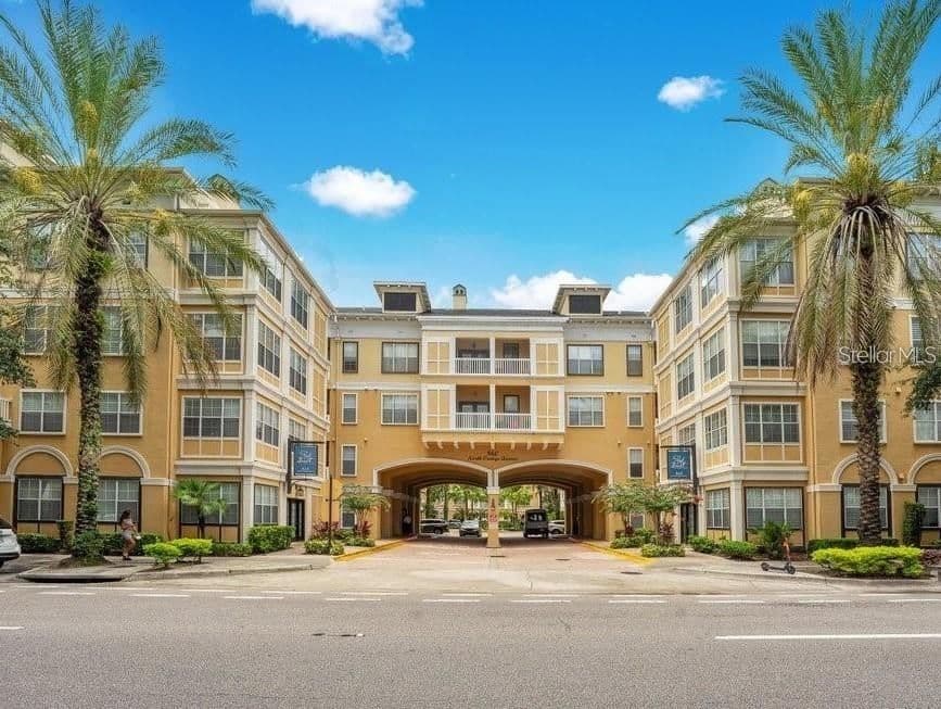 860 ORANGE, Orlando, FL 32801