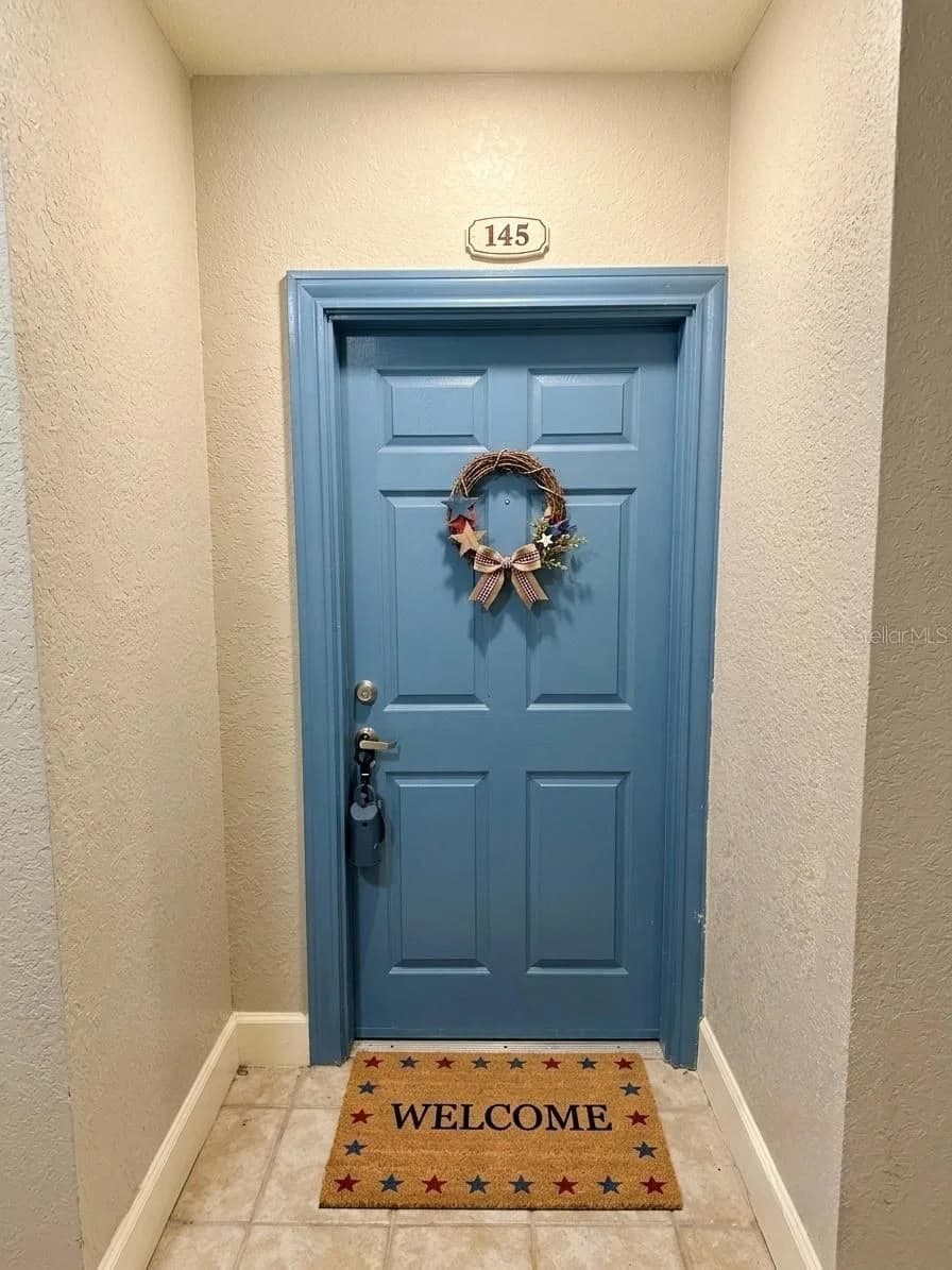 860 ORANGE, Orlando, FL 32801 3