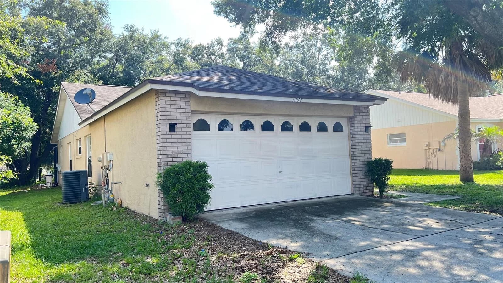 1547 OAK HILL 2