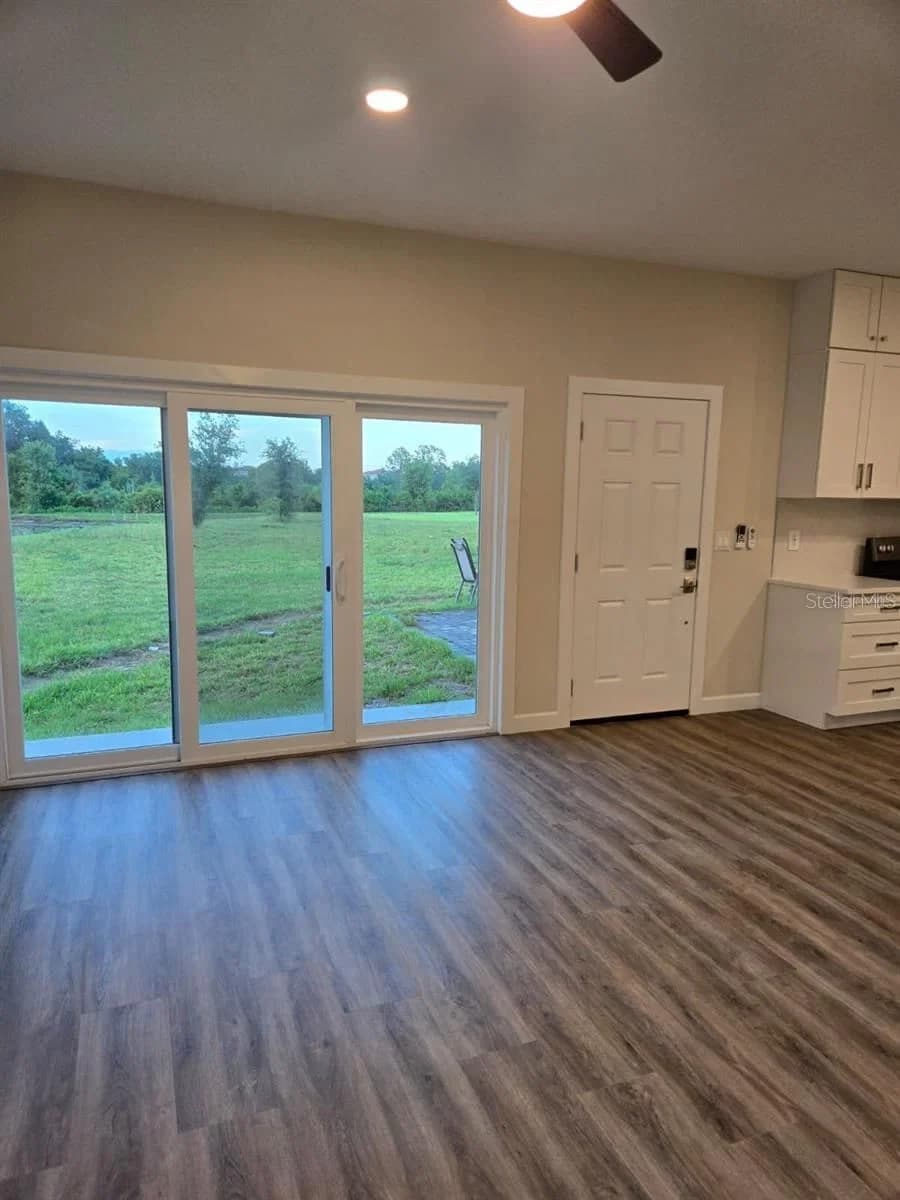 1019 OAK BLUFF 3