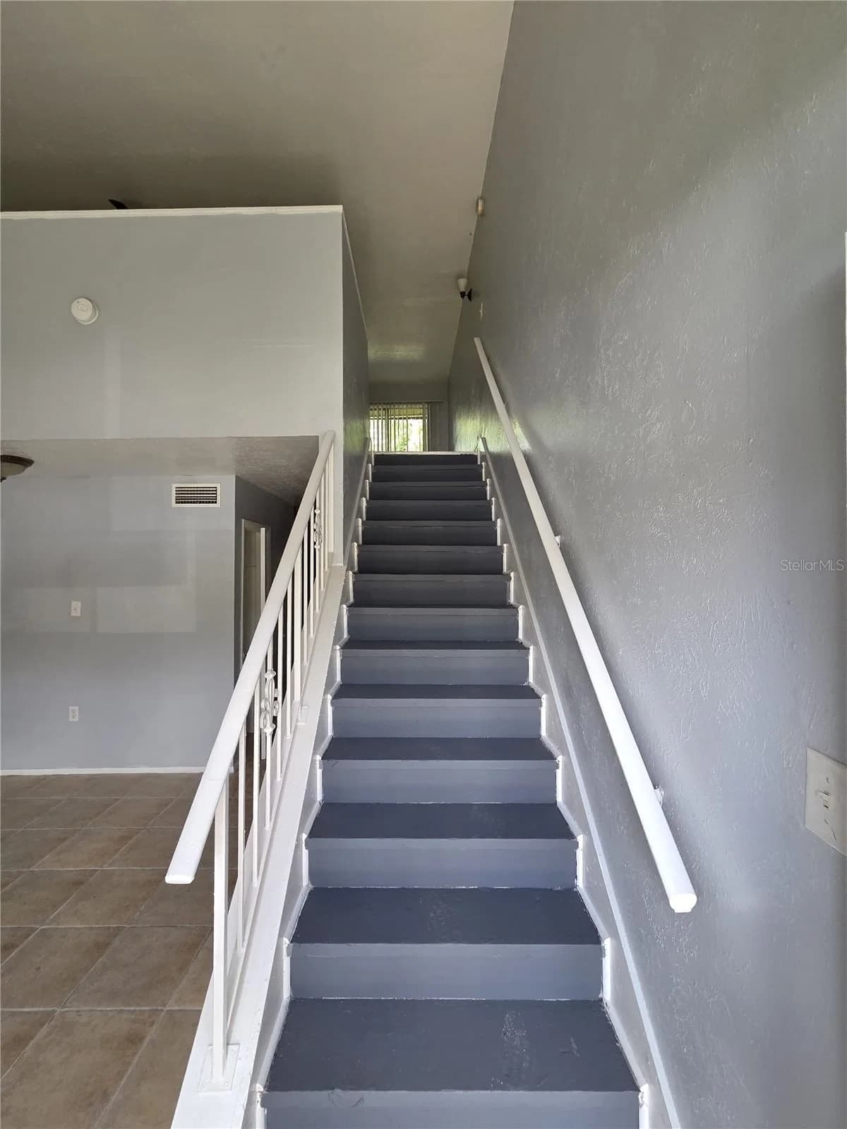 3976 CRAYRICH, Orlando, FL 32839 2