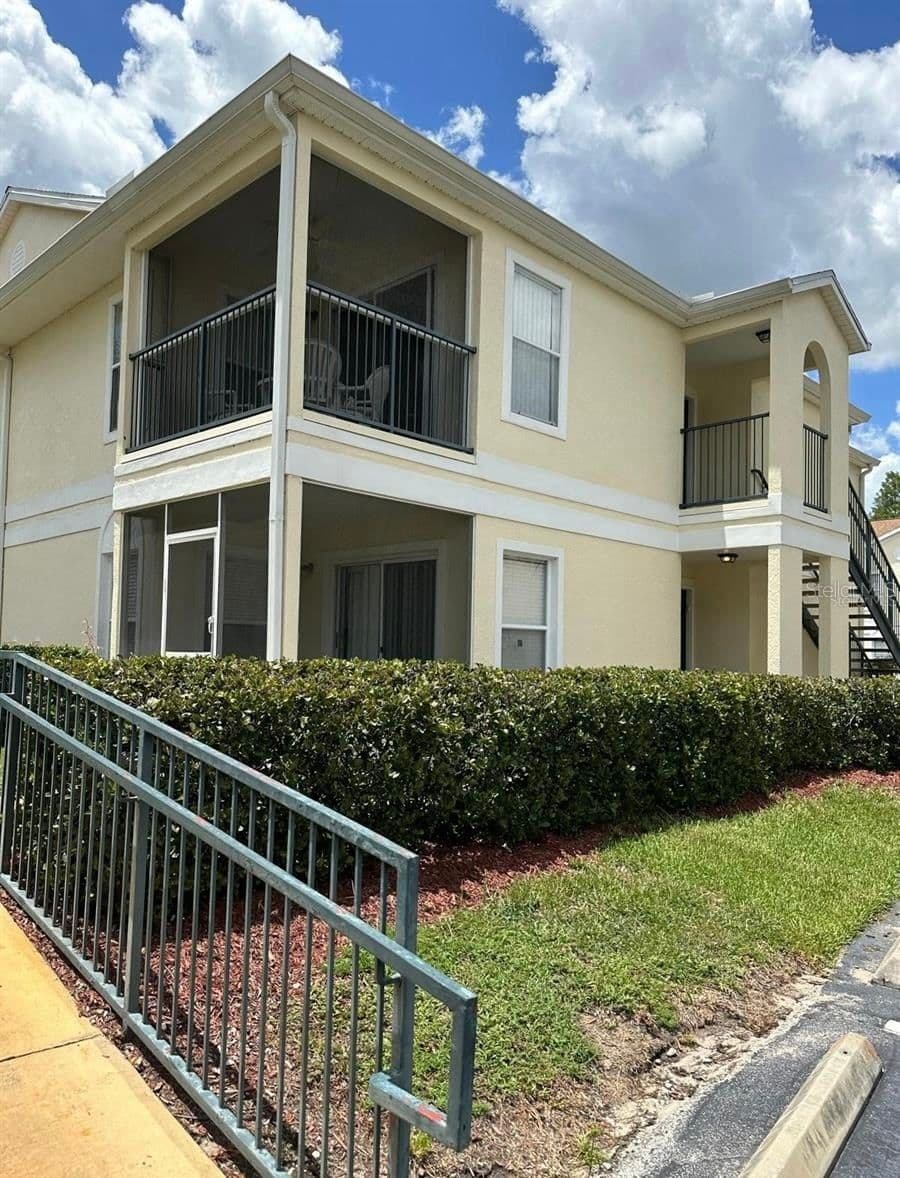 8804 GRAND PALMS 2