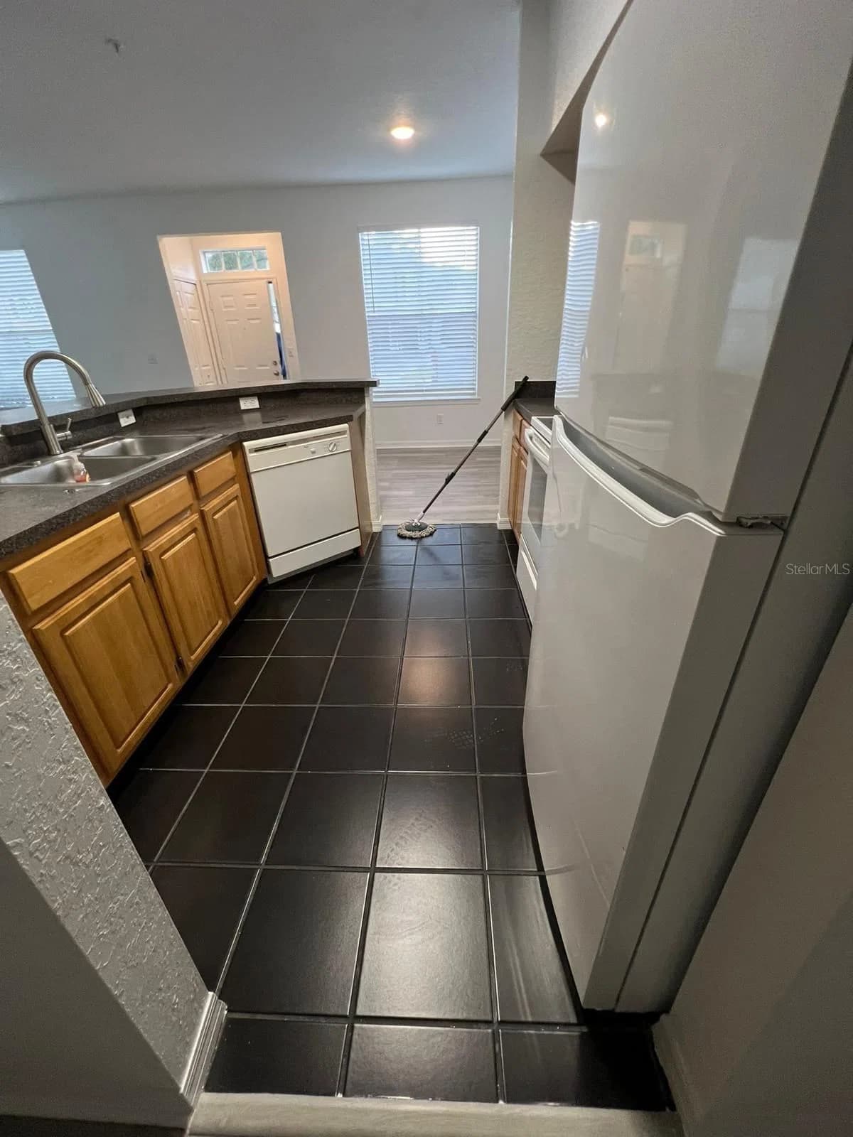 5963 WESTGATE 3