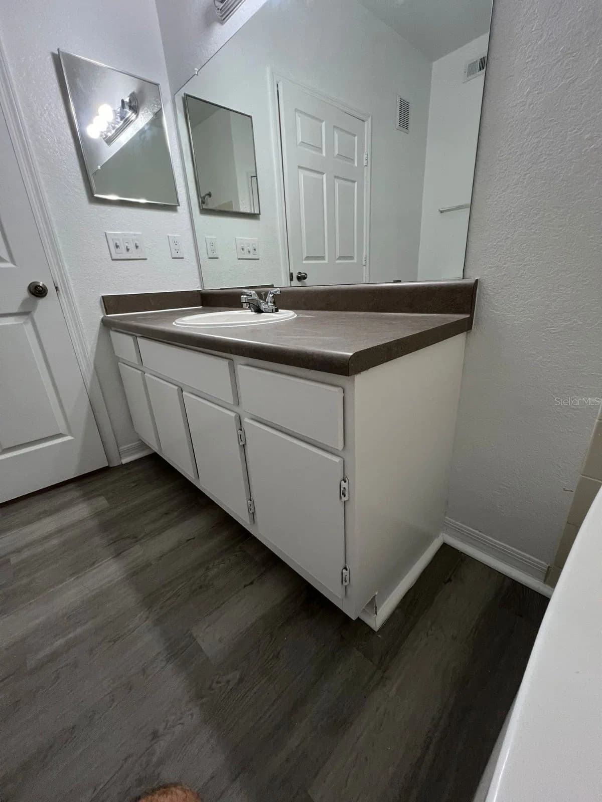 5963 WESTGATE 5
