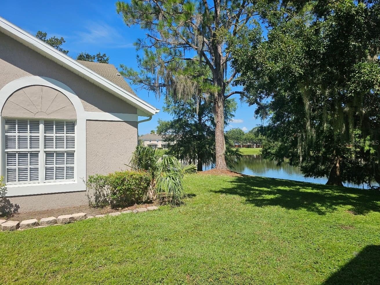 2351 WATER VIEW 2