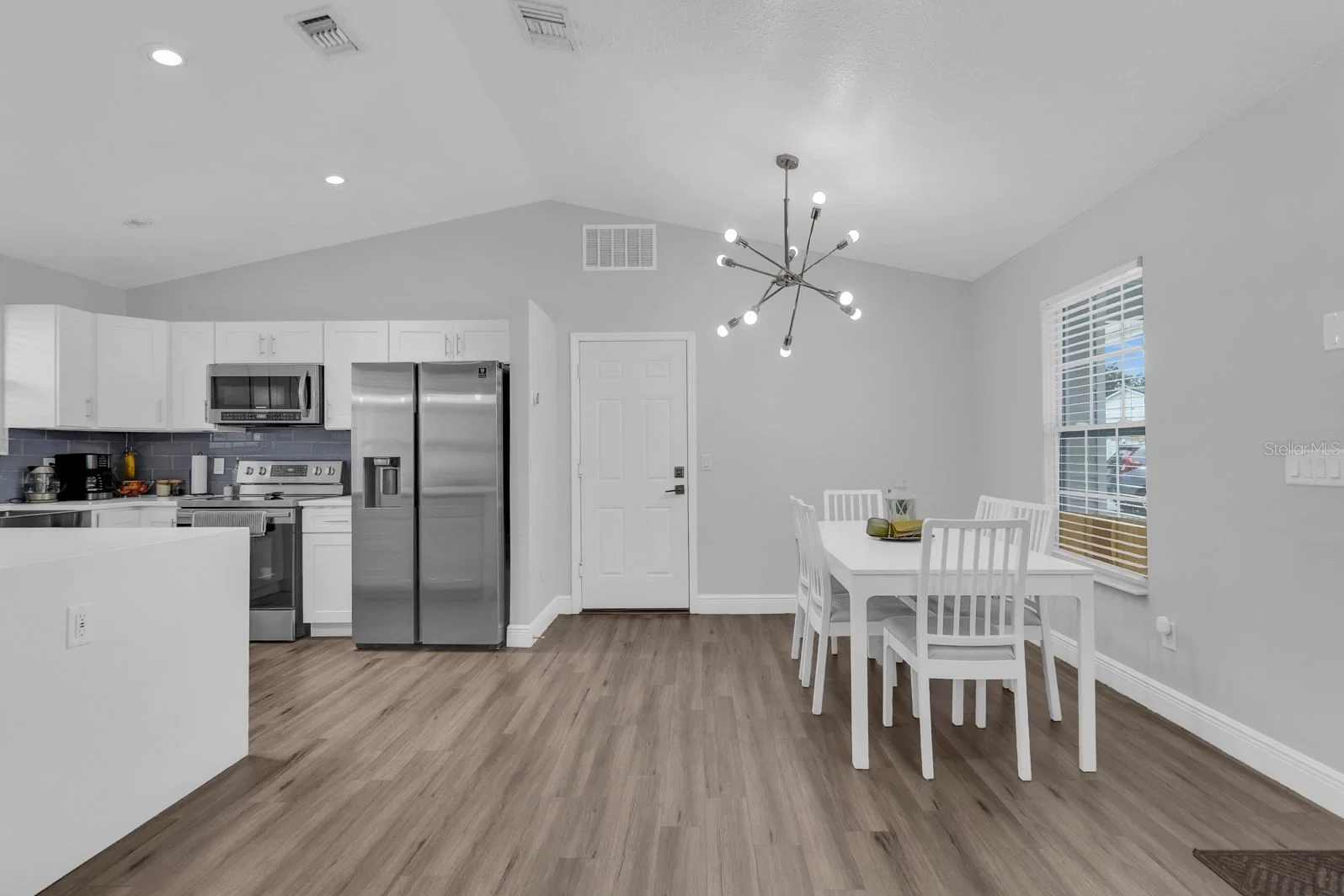 8115 WINDY HILL 5