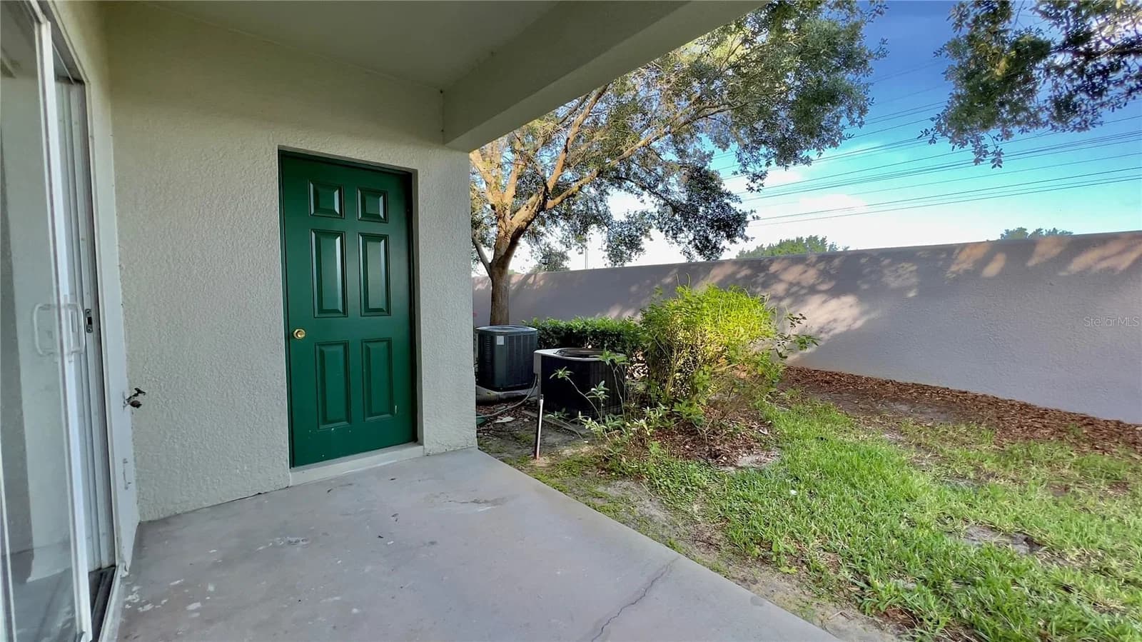 10946 SAVANNAH WOOD 5