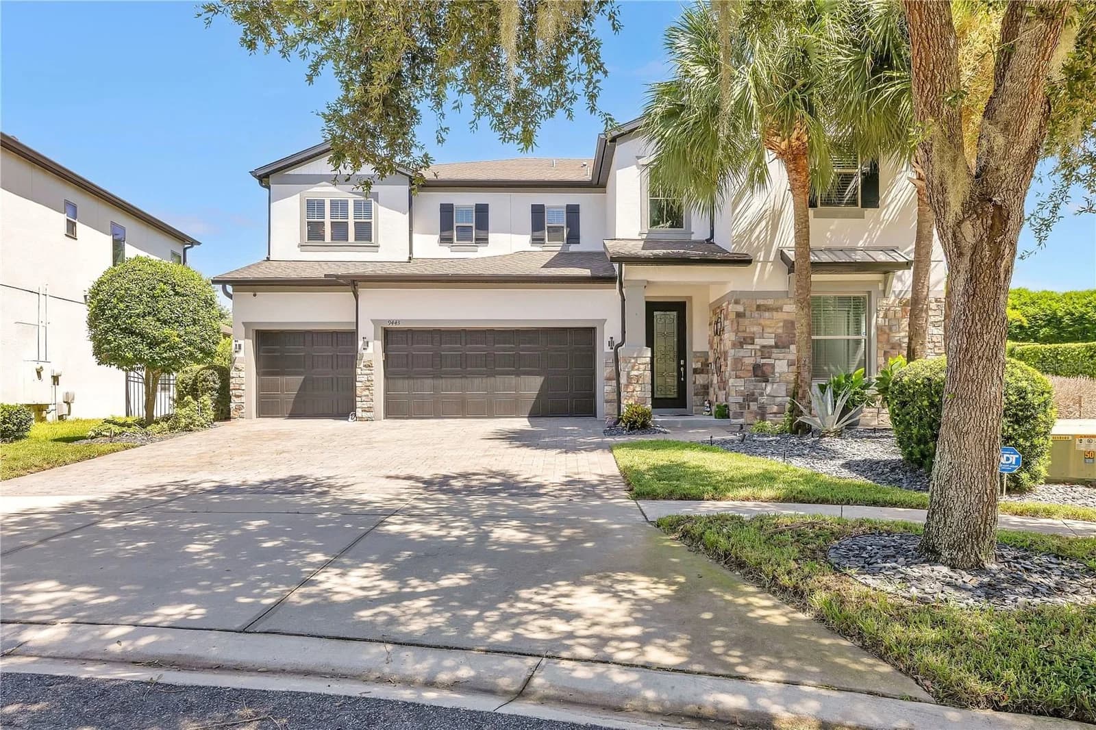 9443 ROYAL ESTATES 3