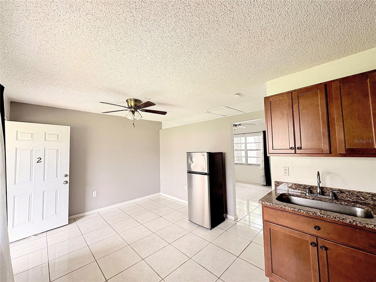 1106 SOUTH 5