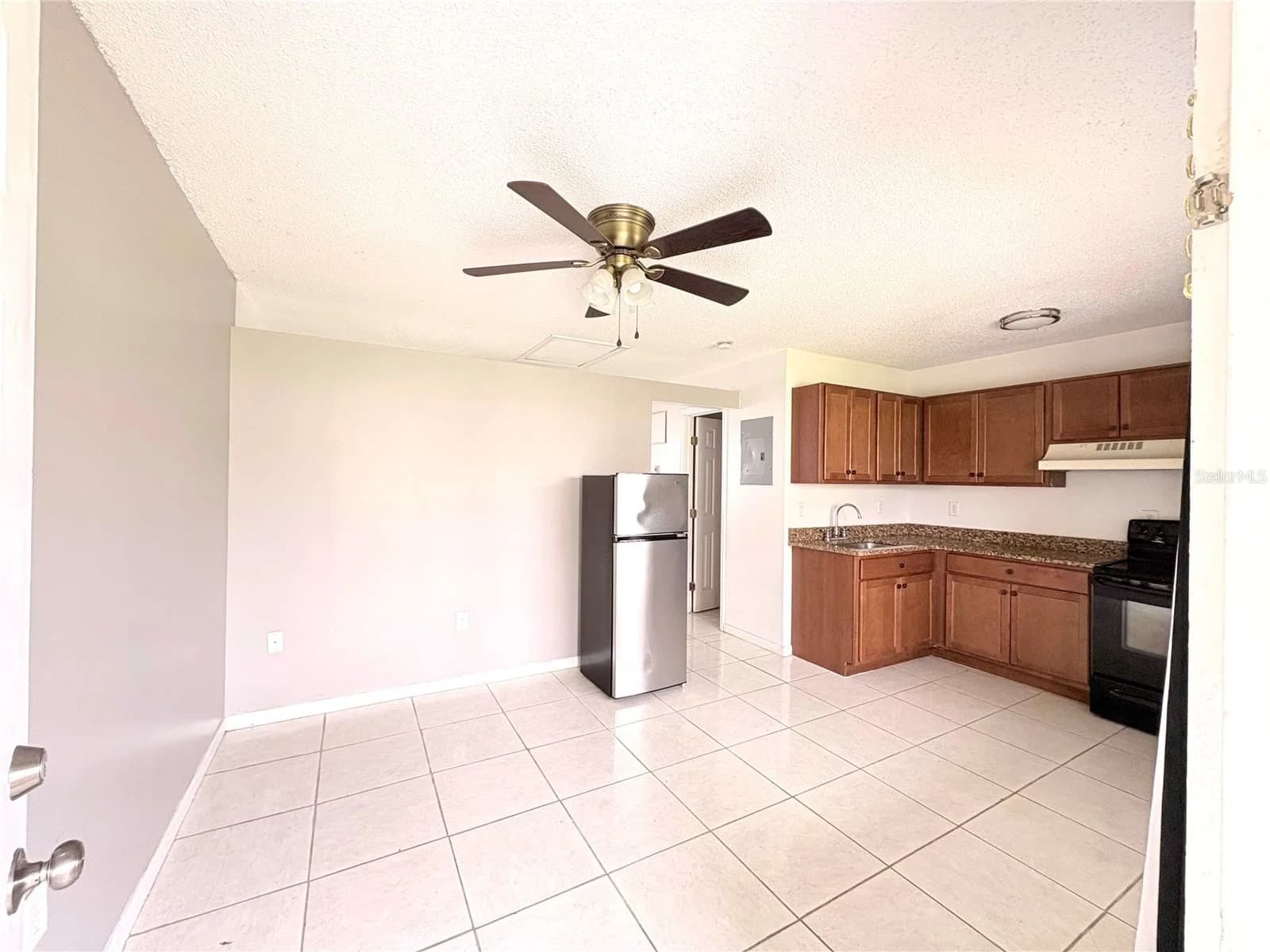 1106 SOUTH 3