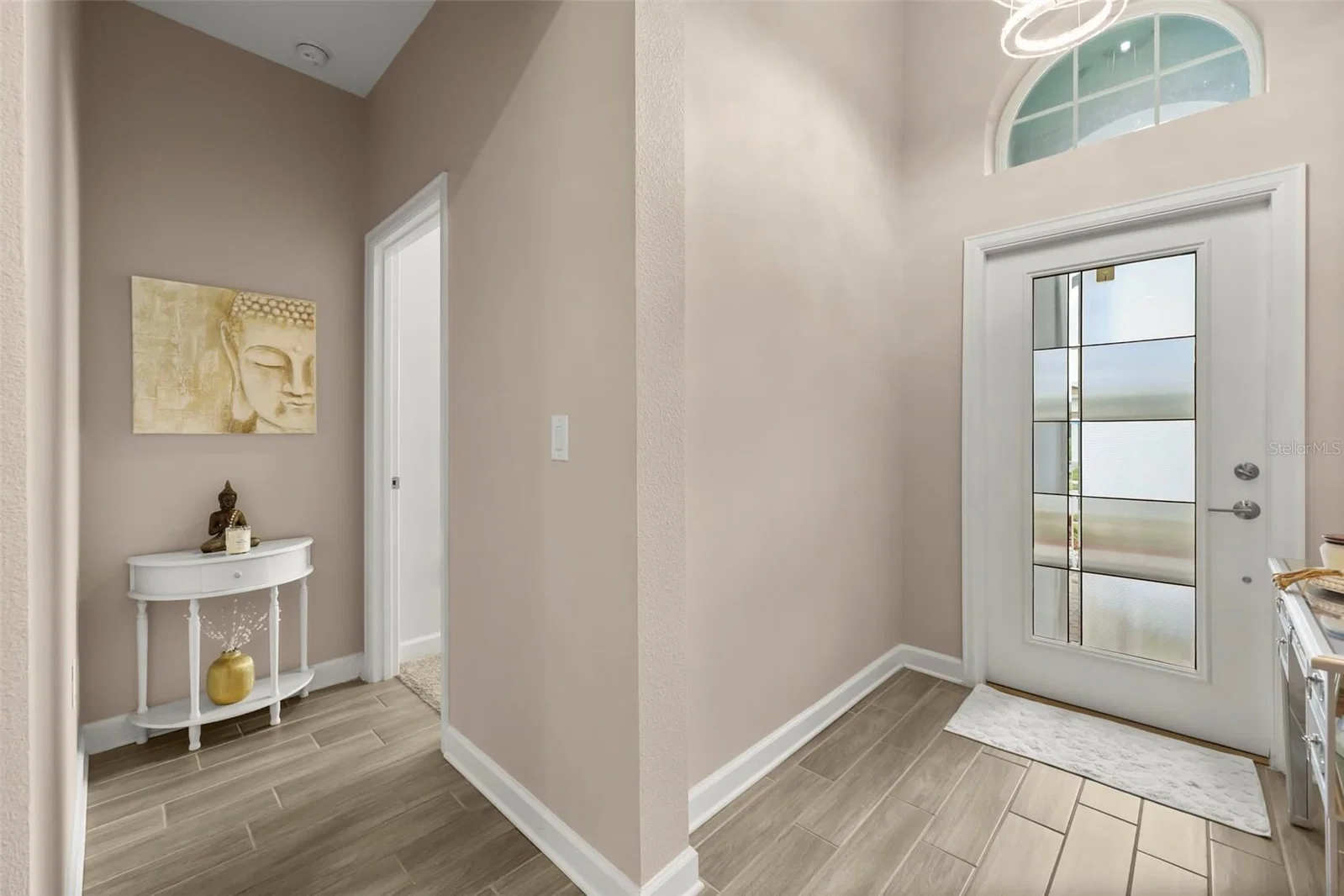 2537 CAMDEN PARK 2