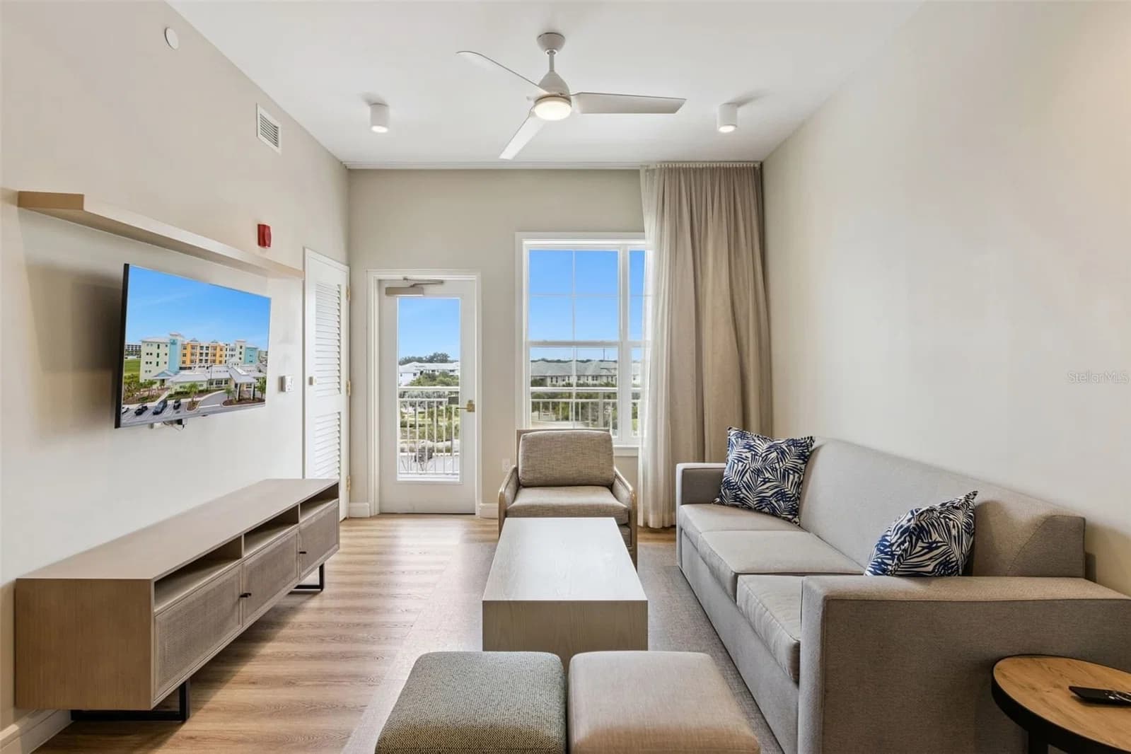 3151 SUNSET WALK 5