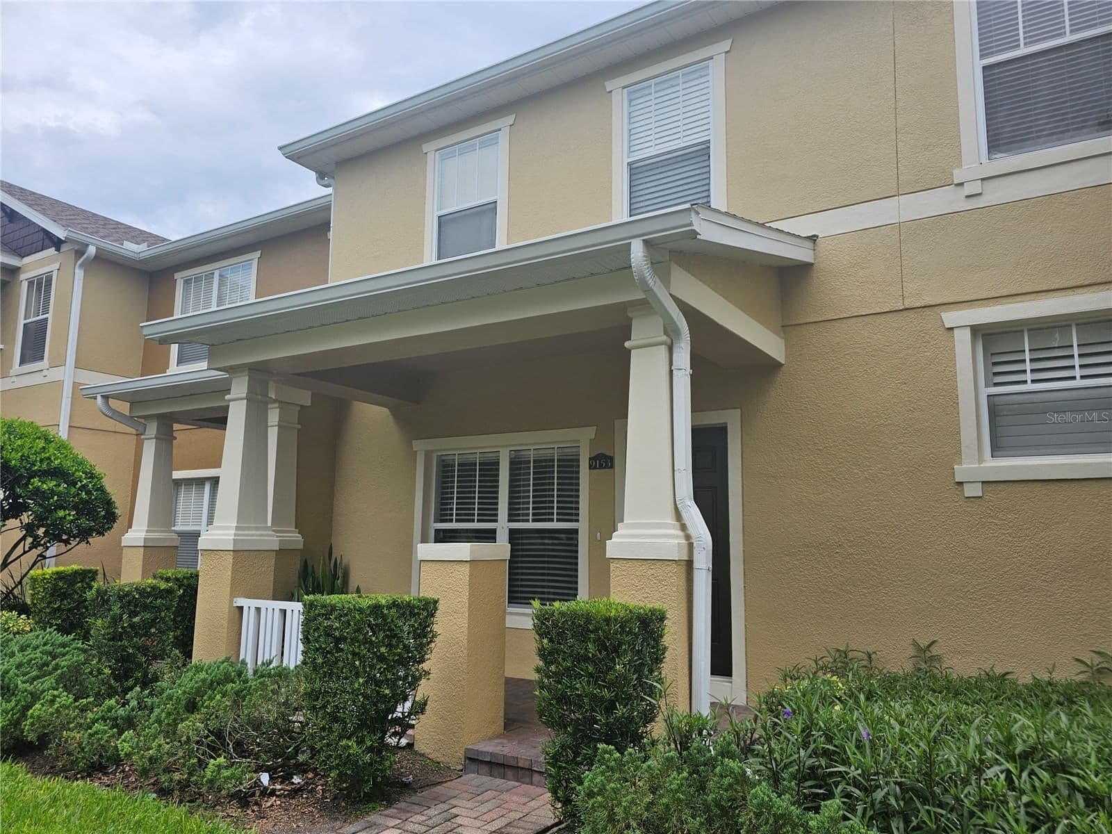 9153 OAK FERN 2