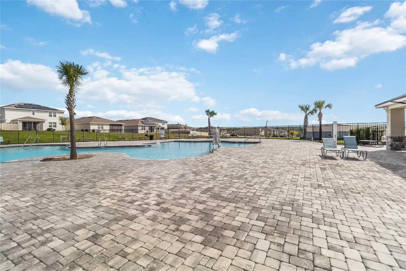 2620 MAGNOLIA 5