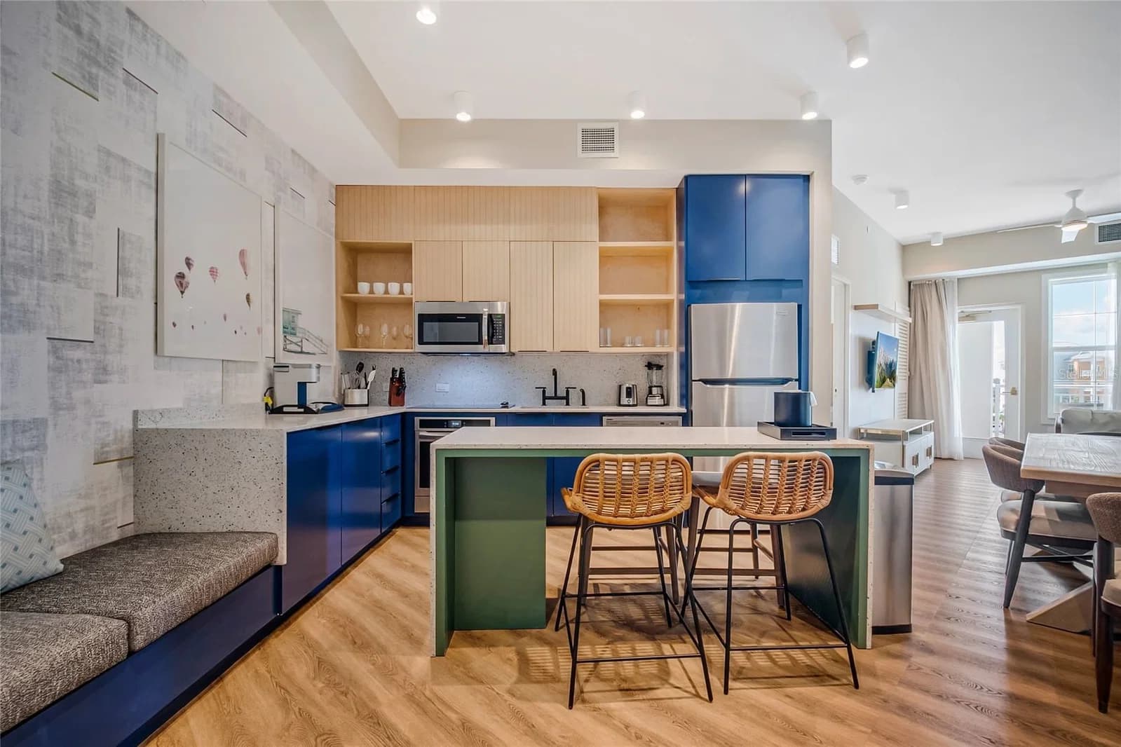 3151 SUNSET WALK 4