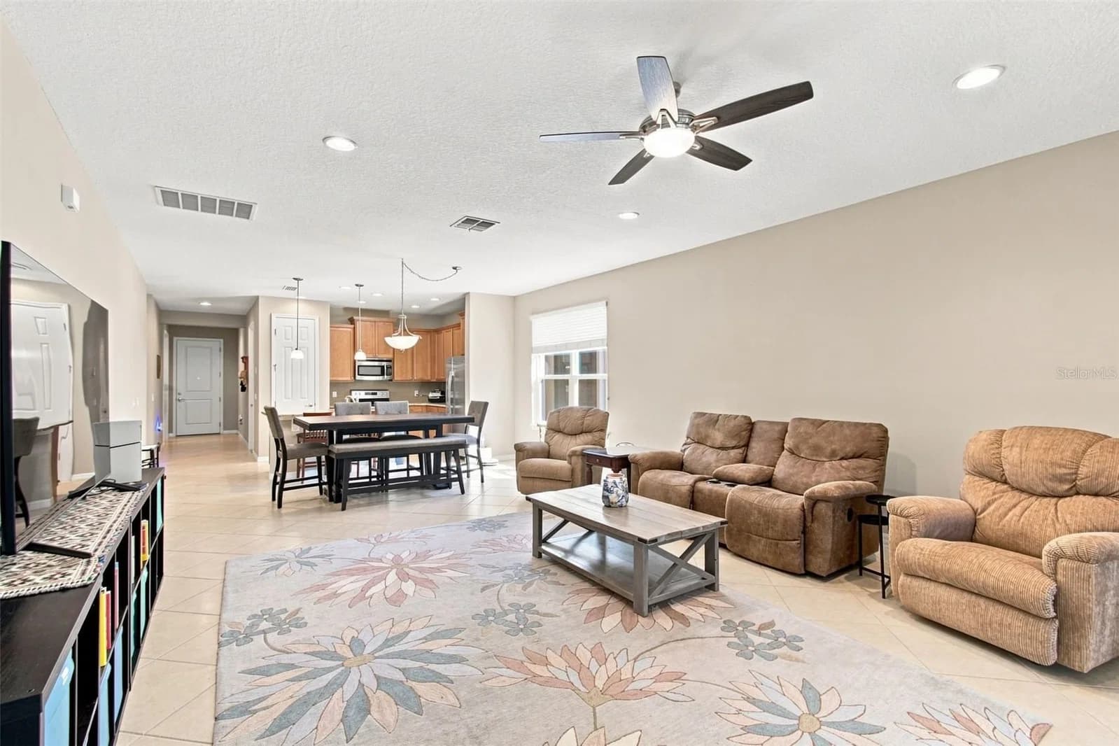 1055 HARBOR RIDGE 5