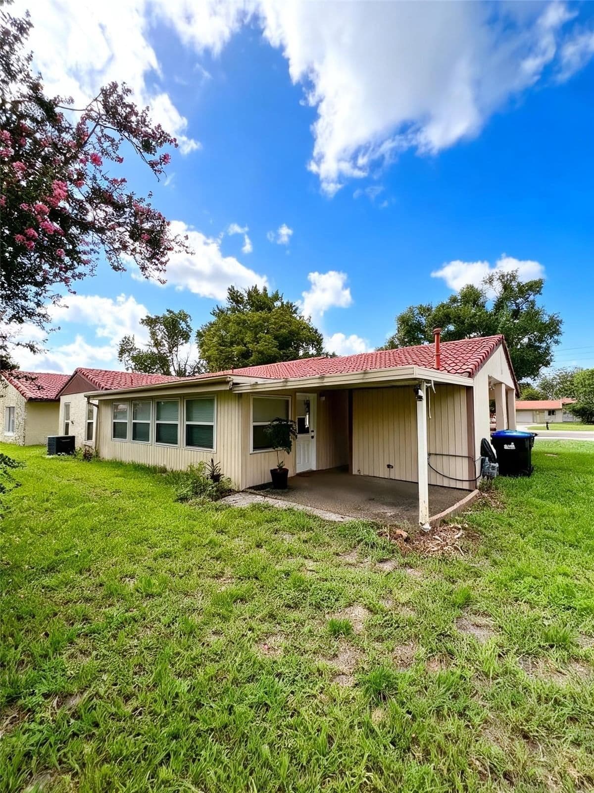 5115 GATEWAY Avenue, Orlando, FL 32821 2