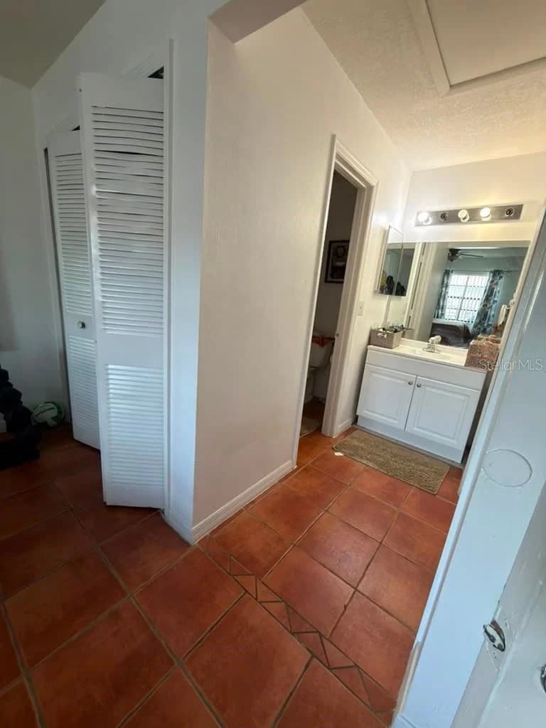 2207 CARIBBEAN 4